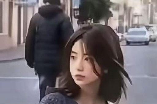 明星隐私泄露：内鬼司机与粉丝疯狂行为引发关注