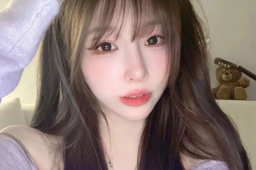 陈晓也没料到才离婚一年陈妍希就因为售假风波口碑暴涨