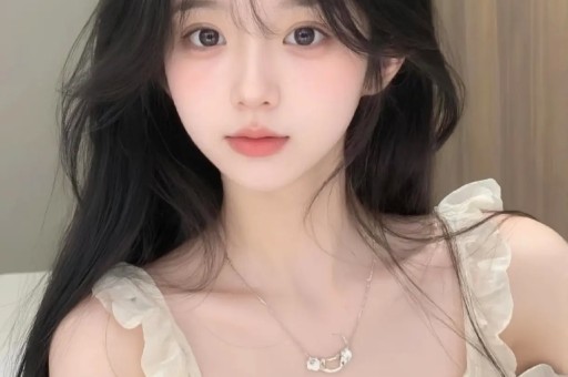 杜江霍思燕一家4口泰国行独家揭秘：女儿首次出镜美不胜收13岁嗯哼摘牙套后嘴仍凸！